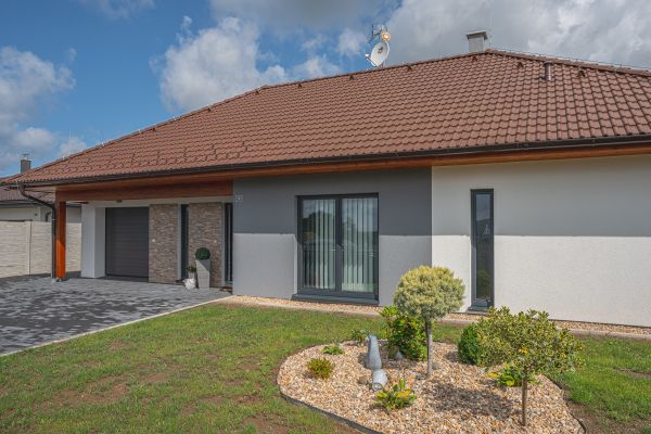 Bungalov Instinkt